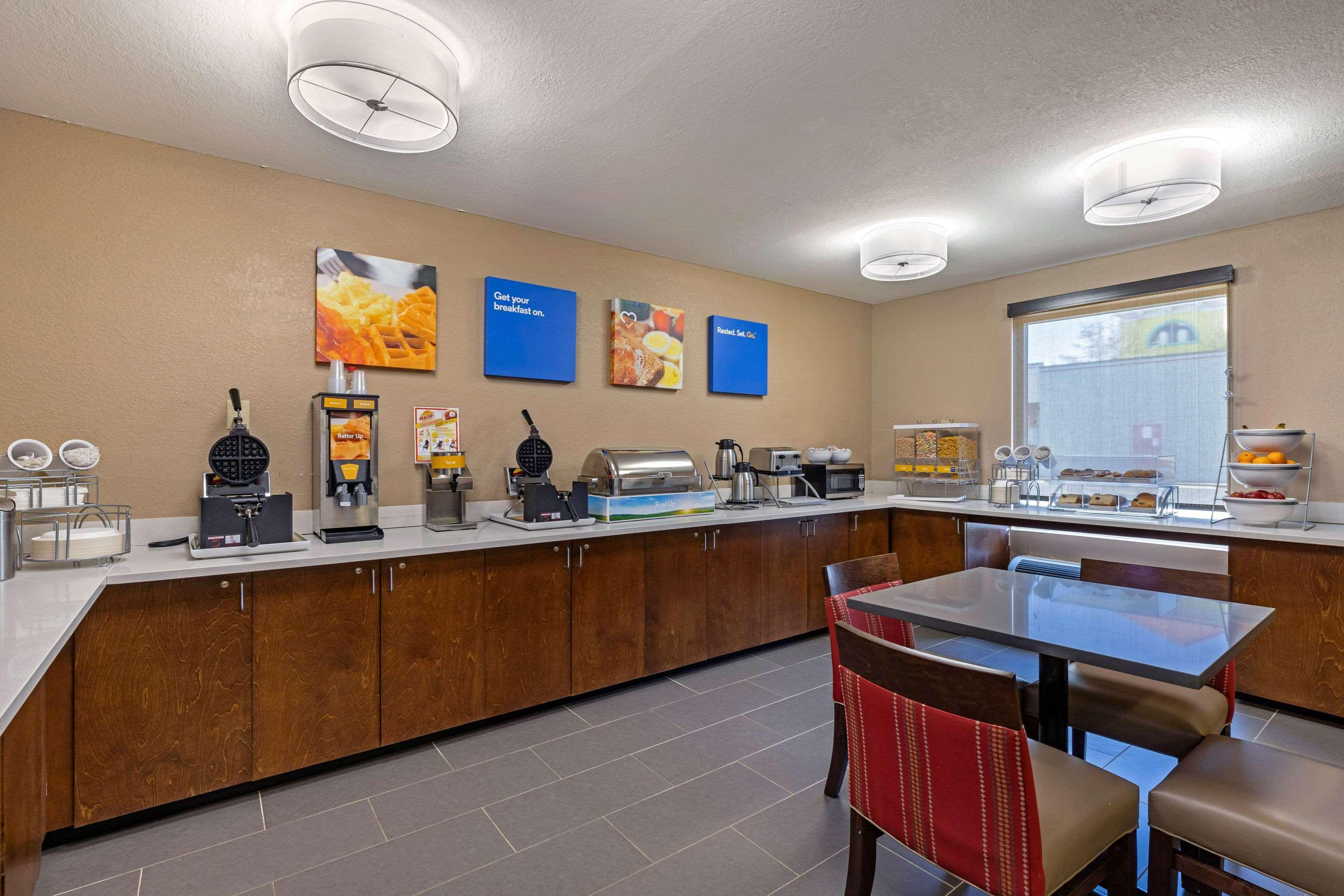 Comfort Inn N Myrtle Beach Barefoot Landing Норт-Міртл-Біч Екстер'єр фото
