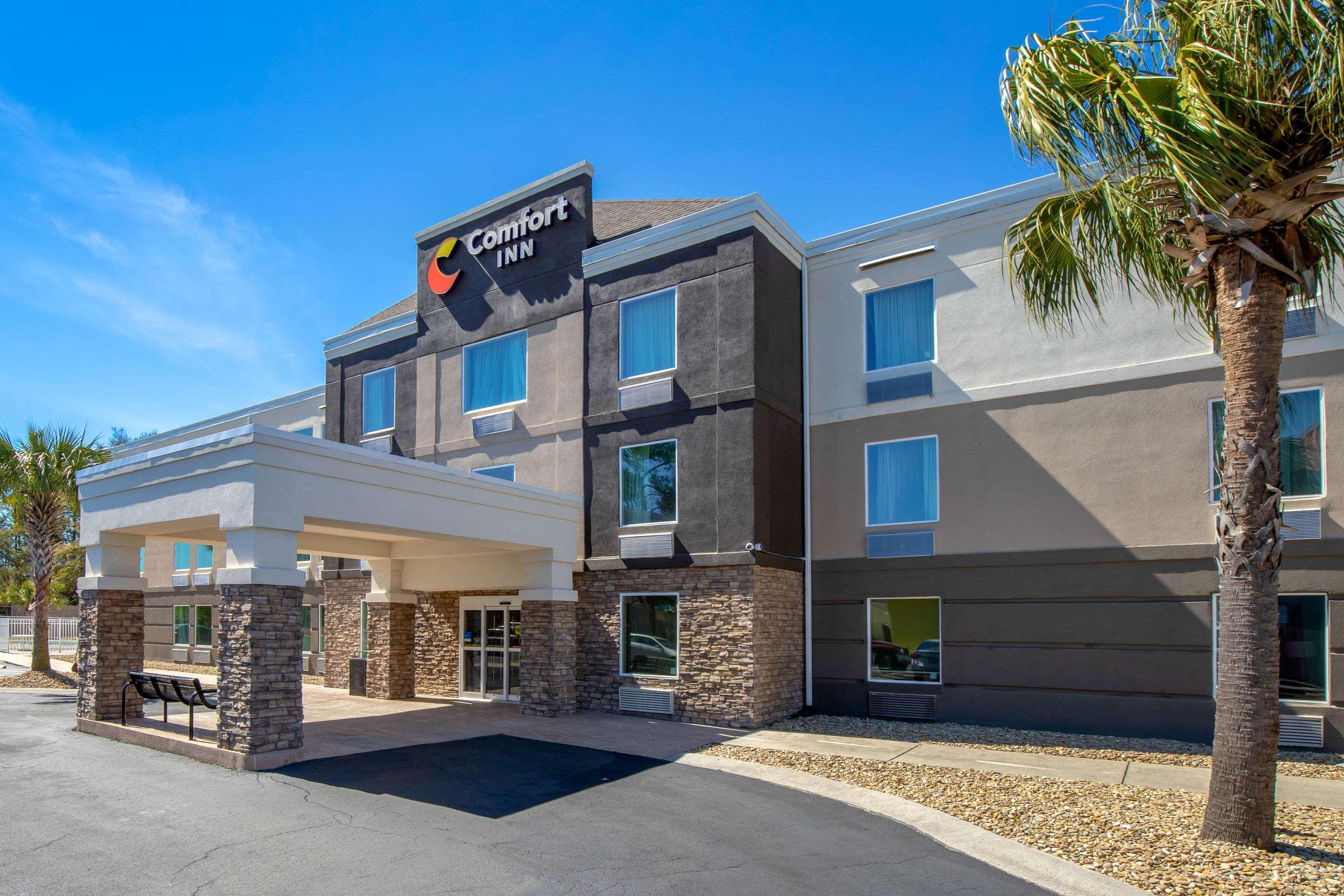 Comfort Inn N Myrtle Beach Barefoot Landing Норт-Міртл-Біч Екстер'єр фото